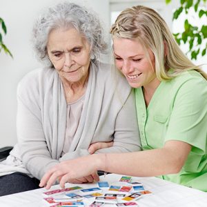 Pflege der Senioren in der häuslichen Umgebung